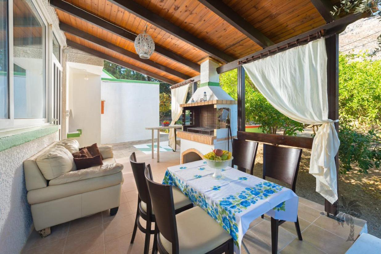 Traditional Eucharis With Swimming Pool Afandou