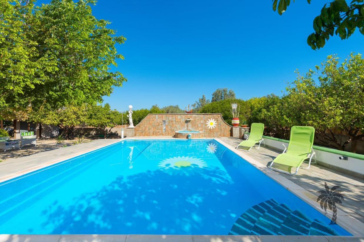 Villa Traditional Eucharis With Swimming Pool *