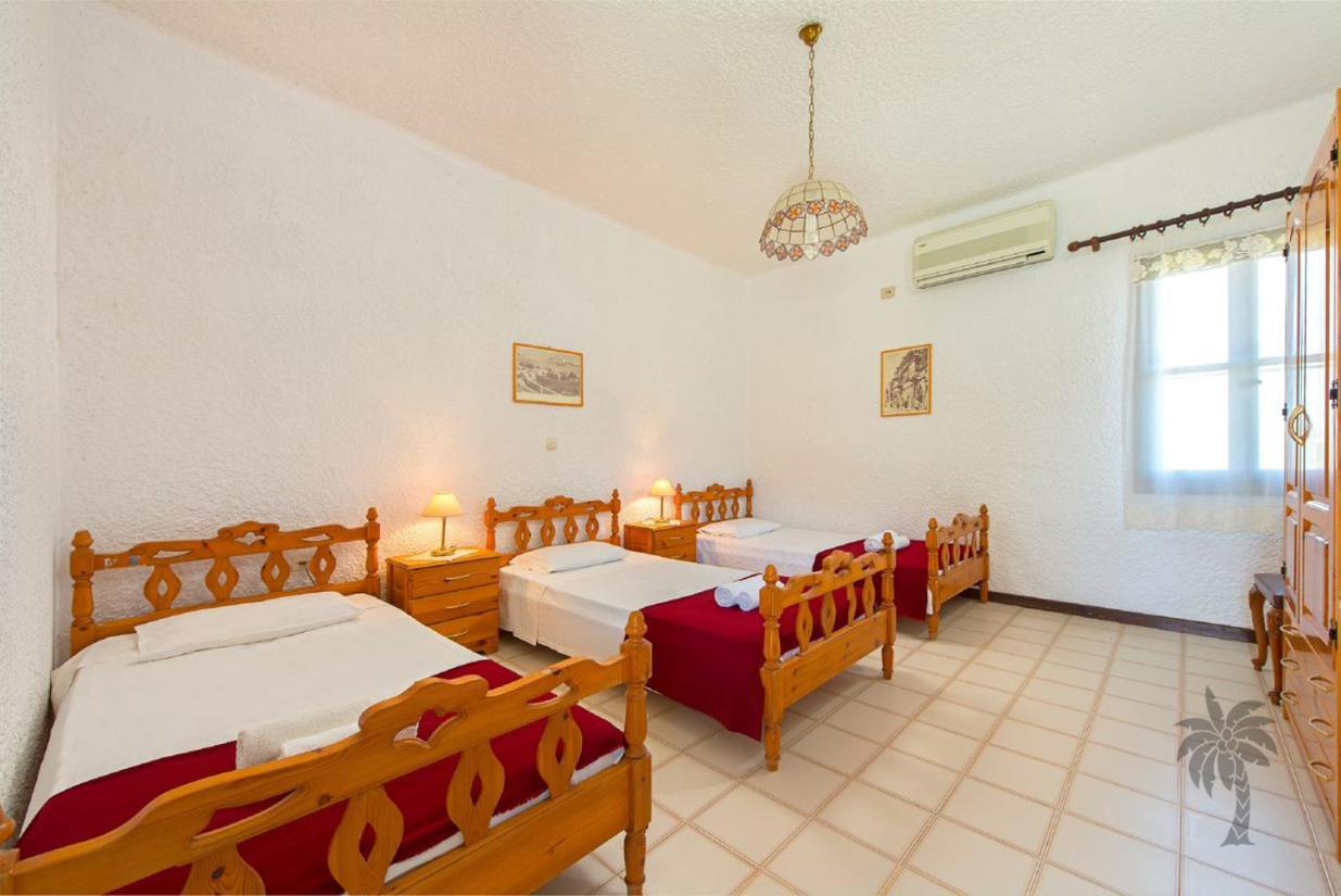 Traditional Eucharis With Swimming Pool *
